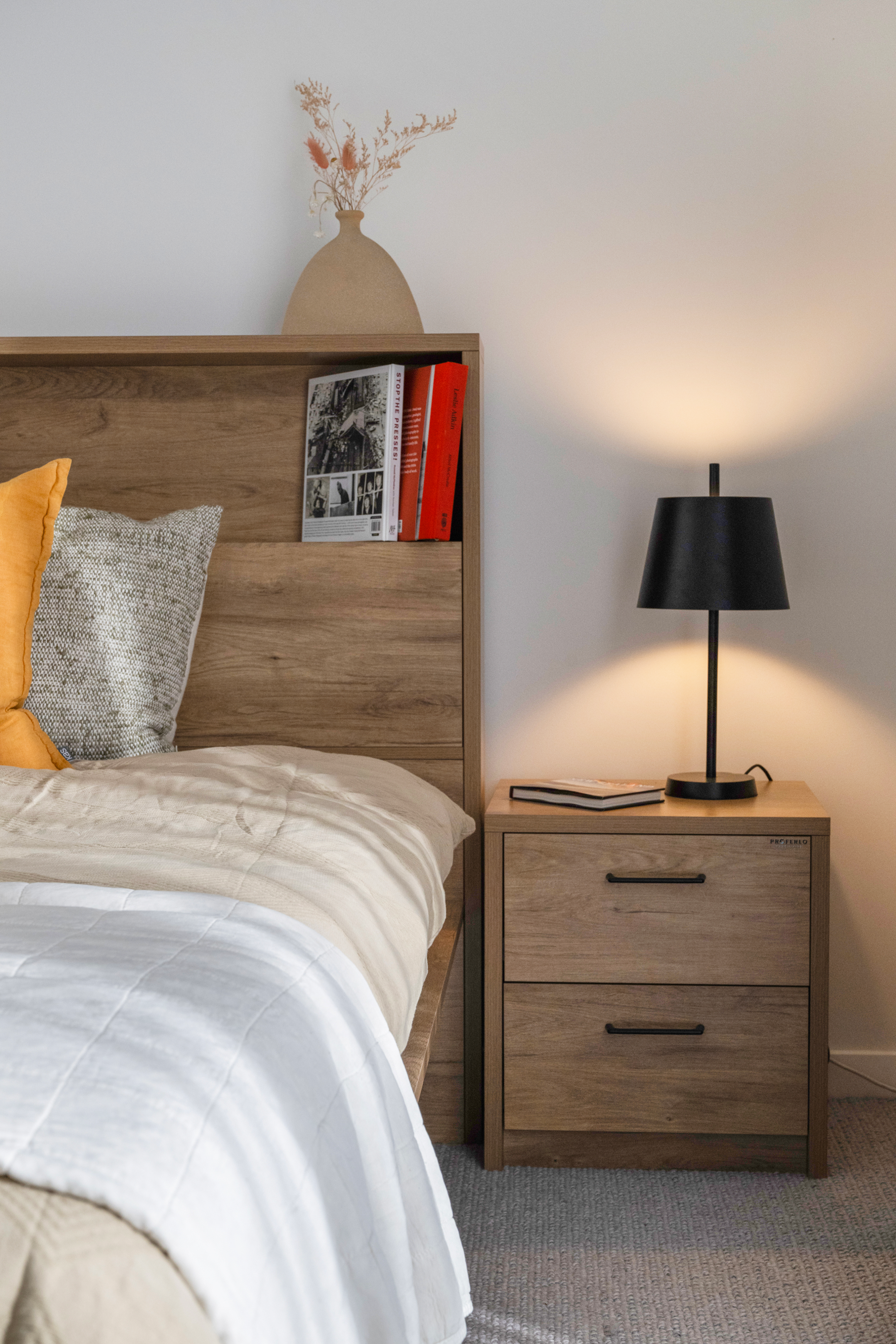 Bedside Table Online | The Proferlo Guide and Expert Tips
